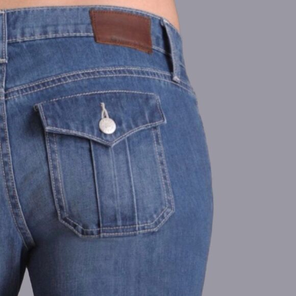 Henry & Belle Lila Flare with Flap Jeans Size 31 - New with Tags - Picture 9 of 13